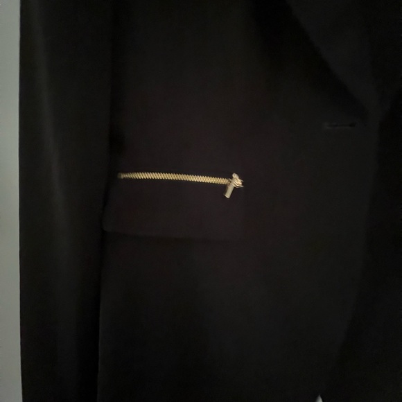 Tahari Blazer - Picture 3 of 4